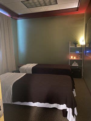 Professional massage or skin care services performed by licensed therapists and estheticians who care about helping you look and feel your best are in your neighborhood. . Soul massage everett